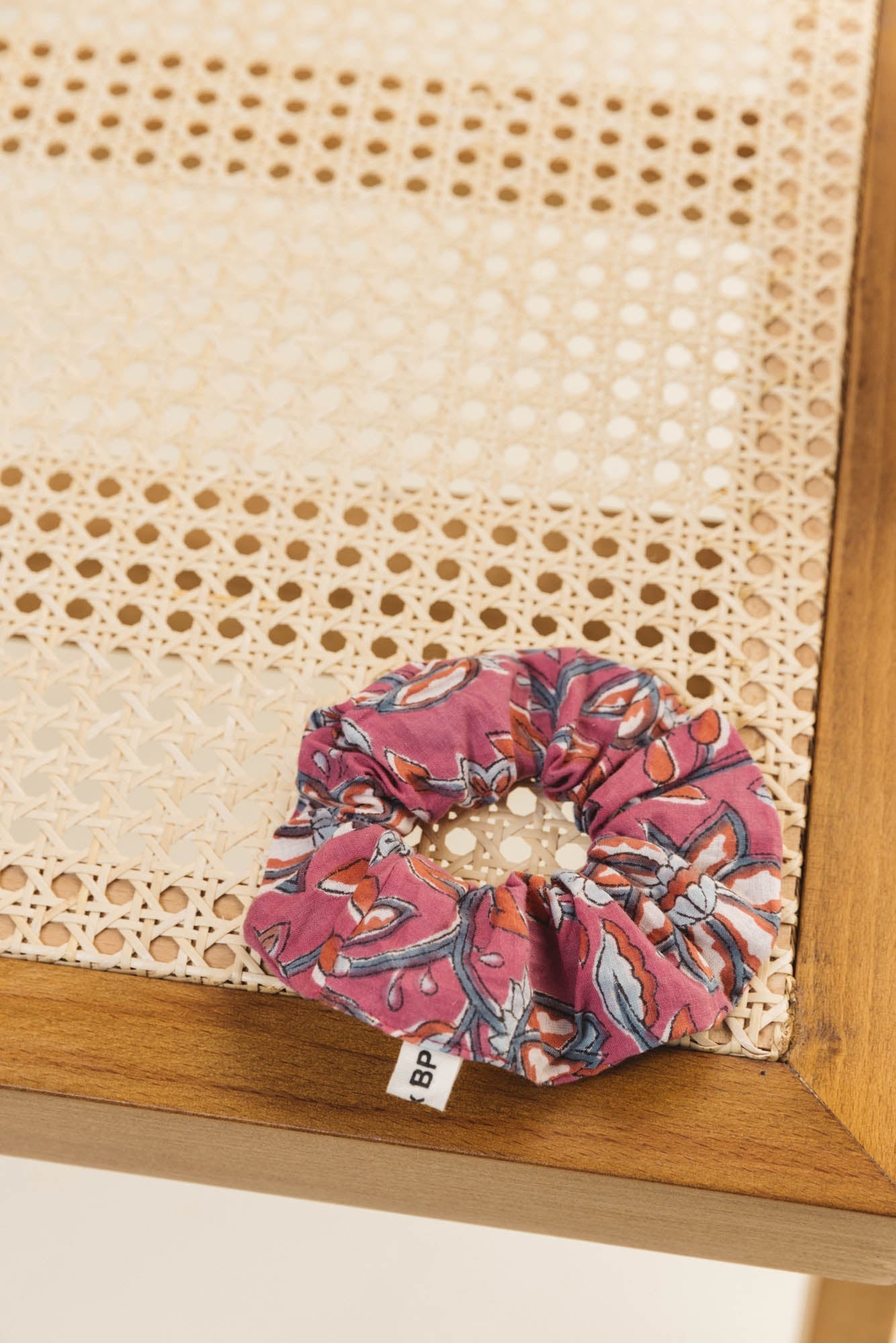 Fuchsia Manju scrunchie