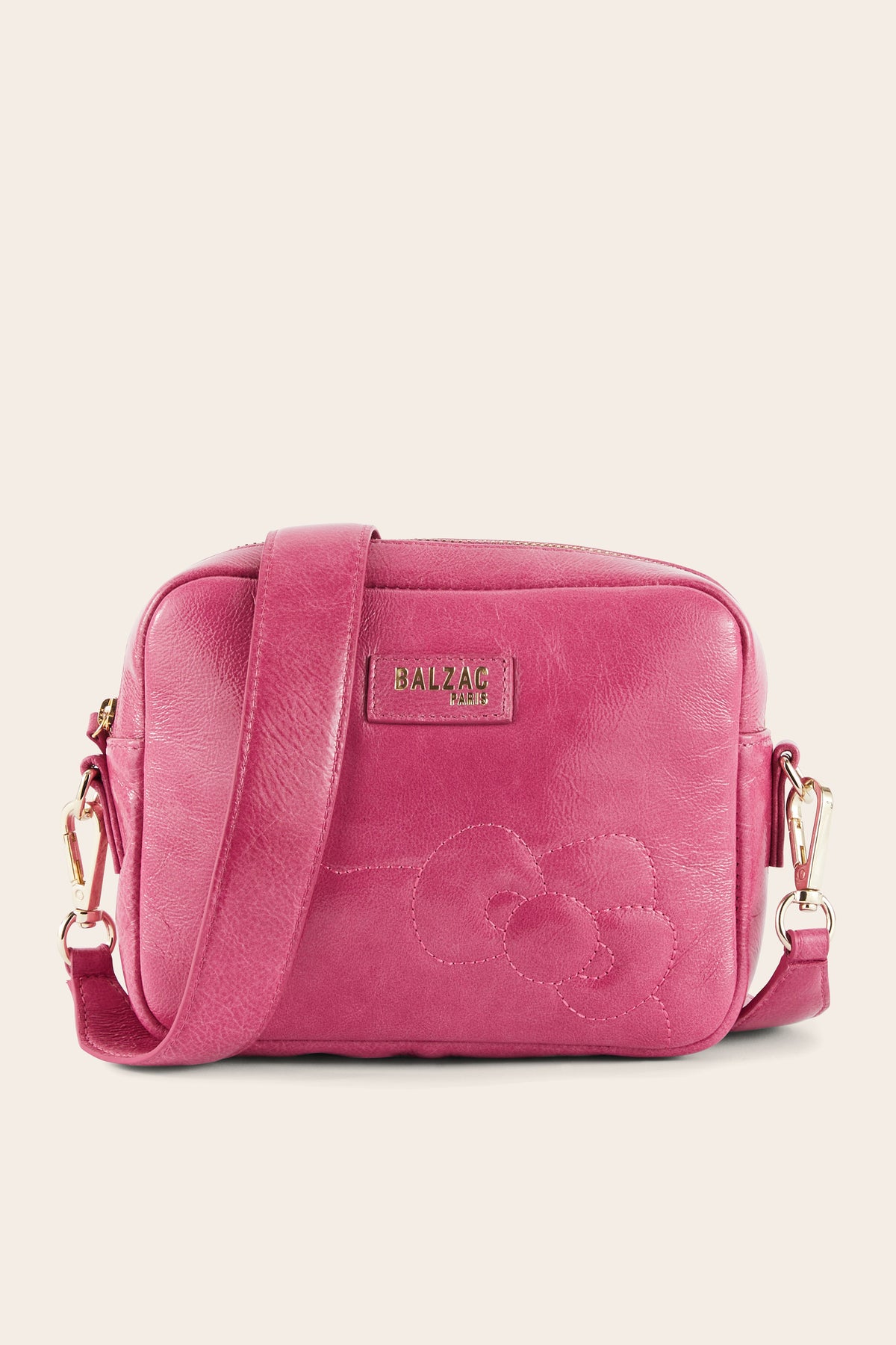 Sac Césarée Hello Kitty vernis froissé rose