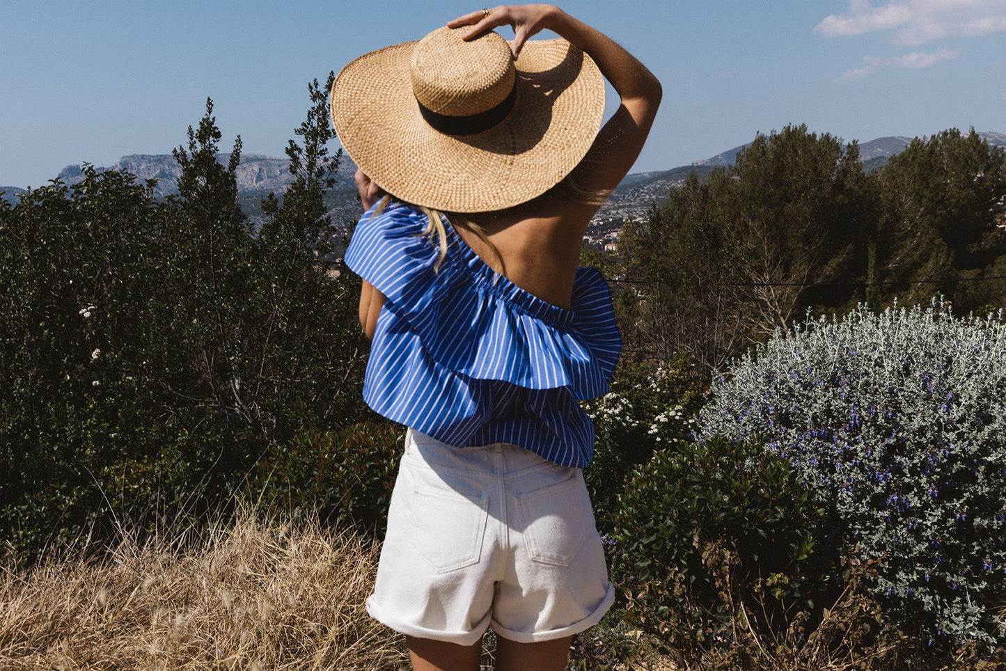 top muguet rayures bleues