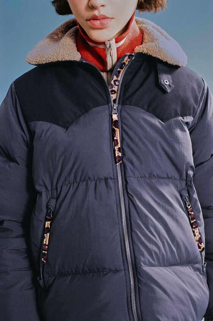 Doudoune Violette bleu marine et léopard Balzac Paris x Pyrenex