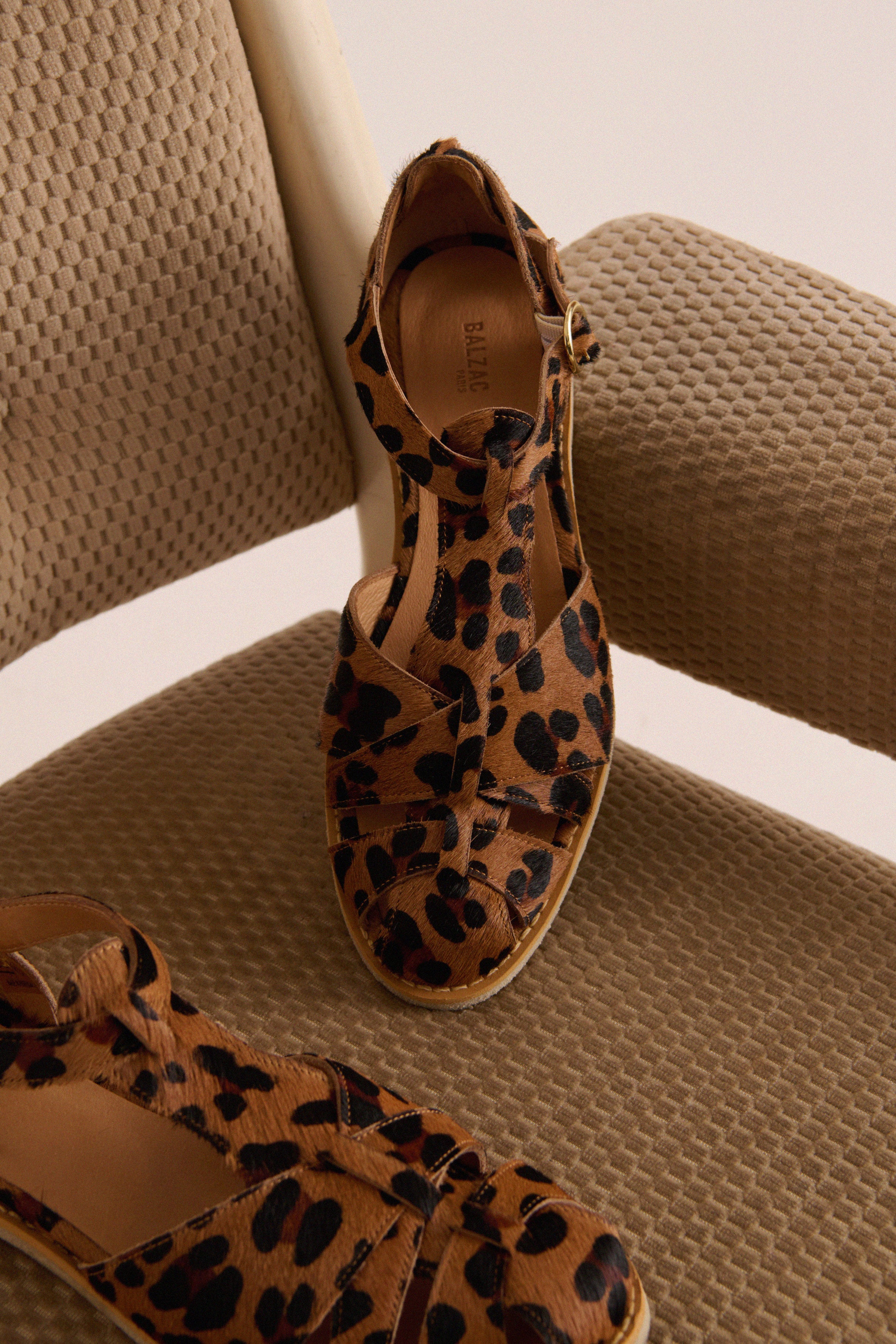 Sandals Écume pony leopard coffee