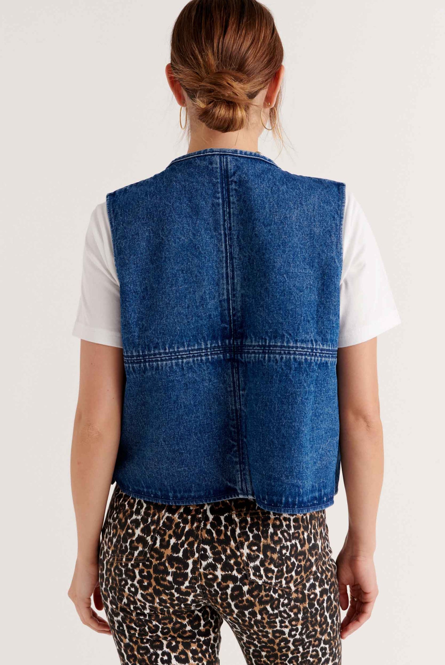 Mike ultramarine blue vest