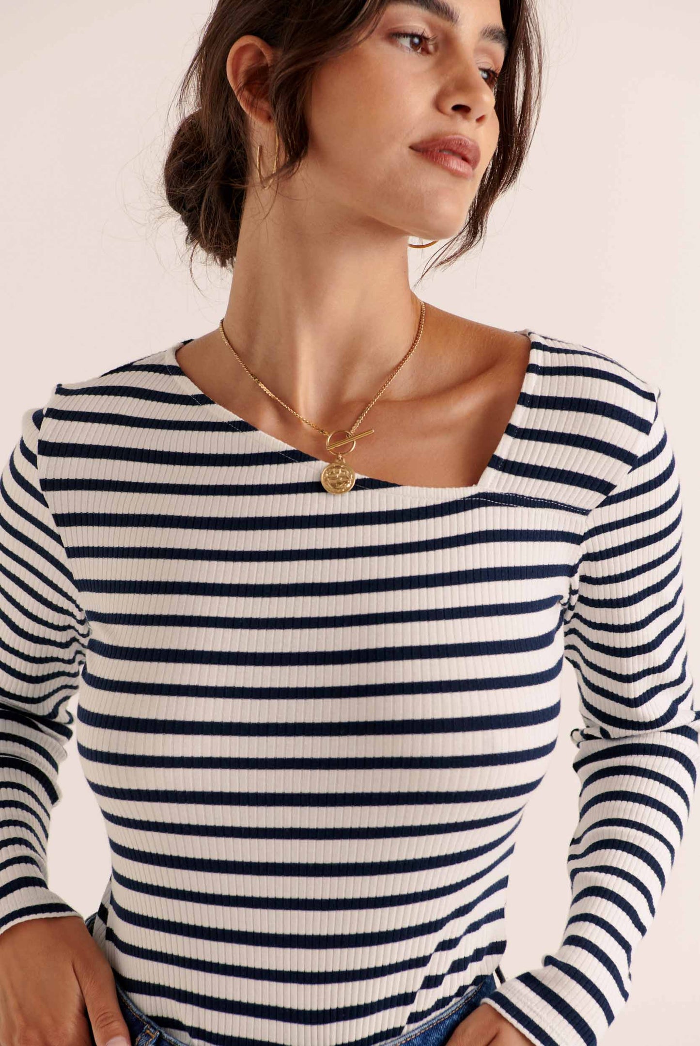 Cepe top with blue and white stripes