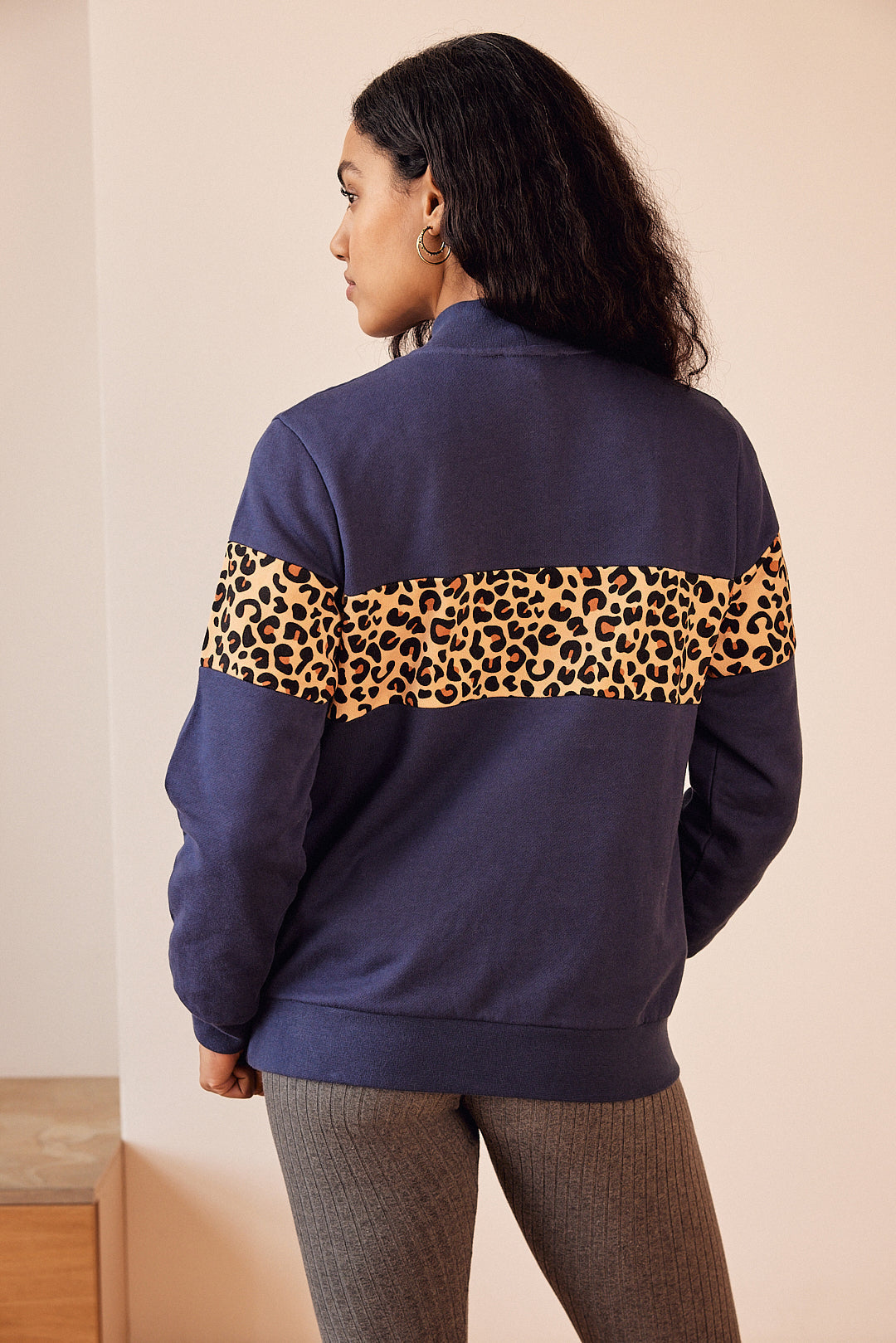Anvers navy and leopard sweatshirt