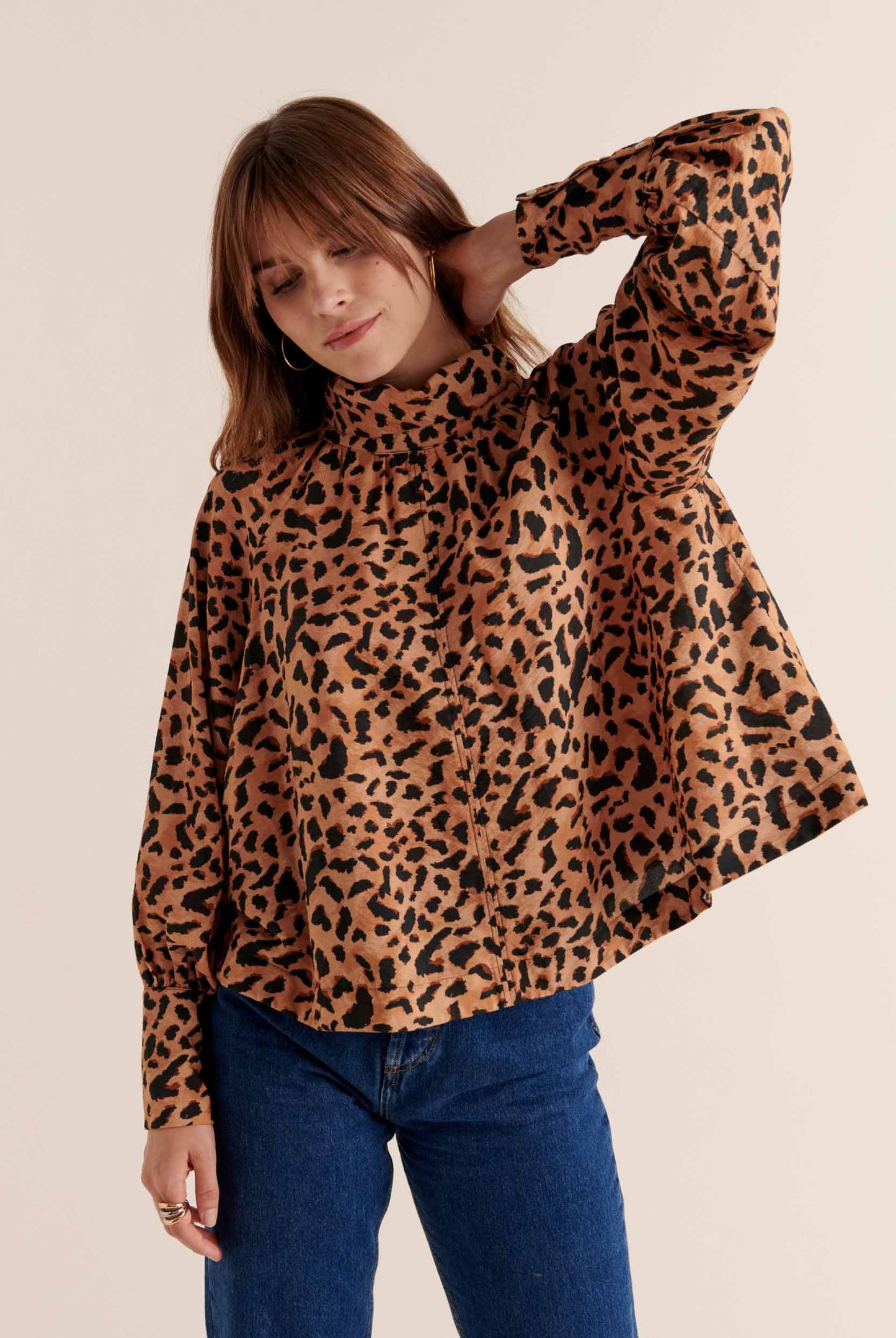 Mona cheetah cappuccino blouse