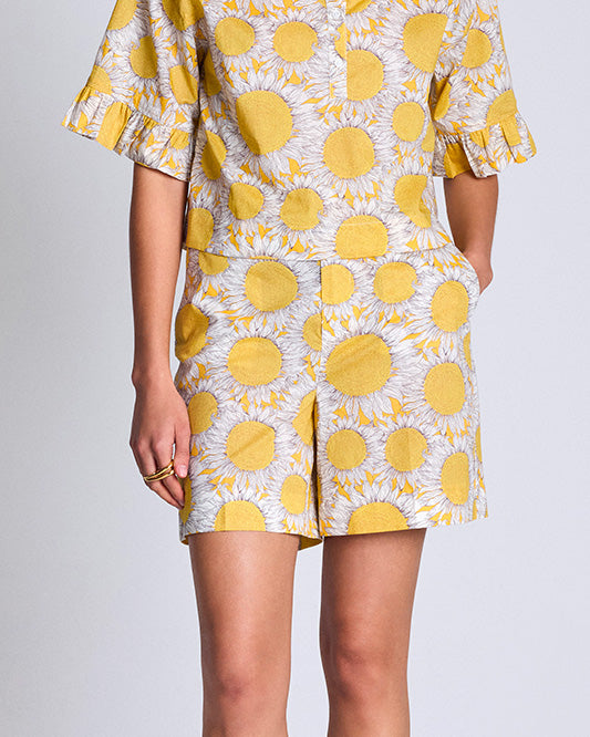 Aly Bermuda shorts with yellow sunflower Liberty print
