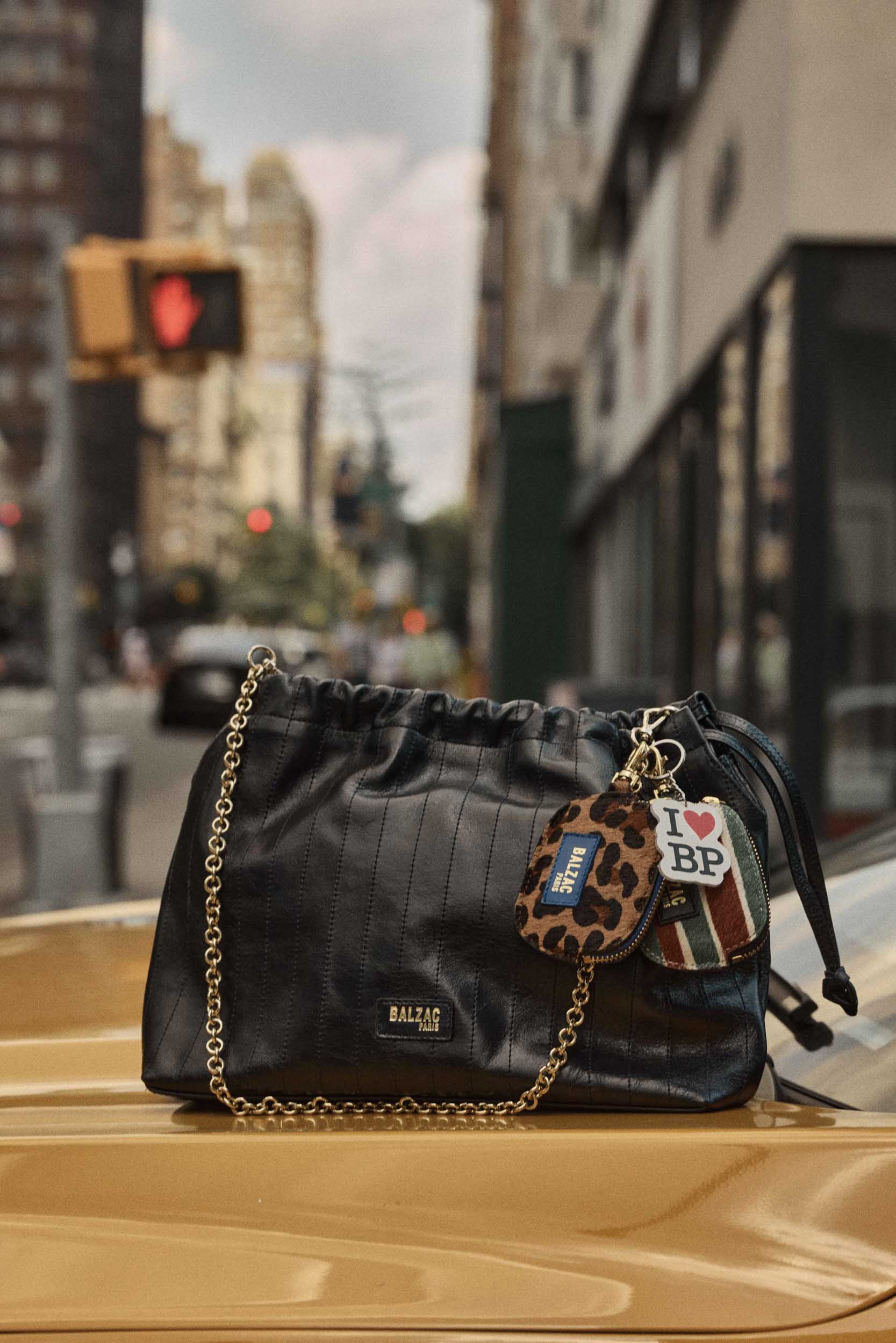 Bag Amaïa crinkled black