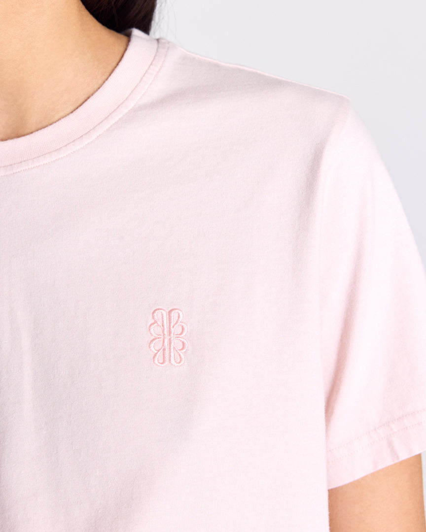 Bree t-shirt embroidered pale pink