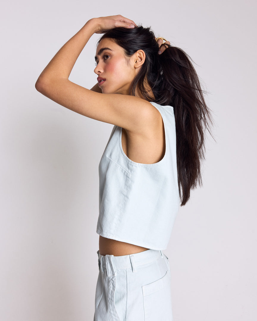 Sky blue Roda top