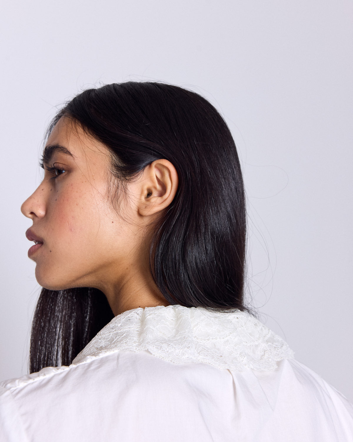 Leonor shirt in natural white and lace