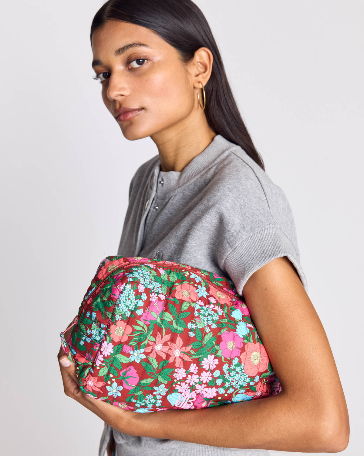 Perla wash bag in pink and burgundy Liberty print