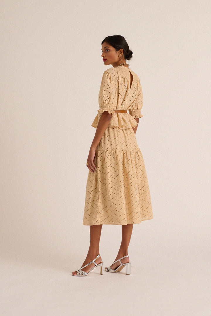 Gaby beige English embroidery skirt