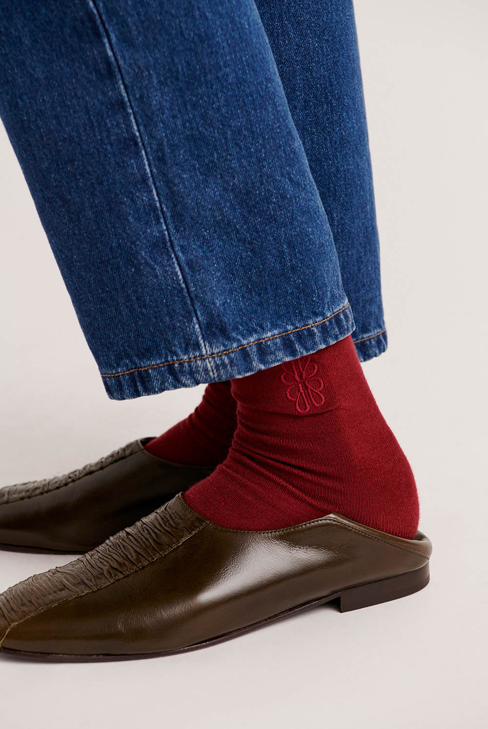 Tobby burgundy sock