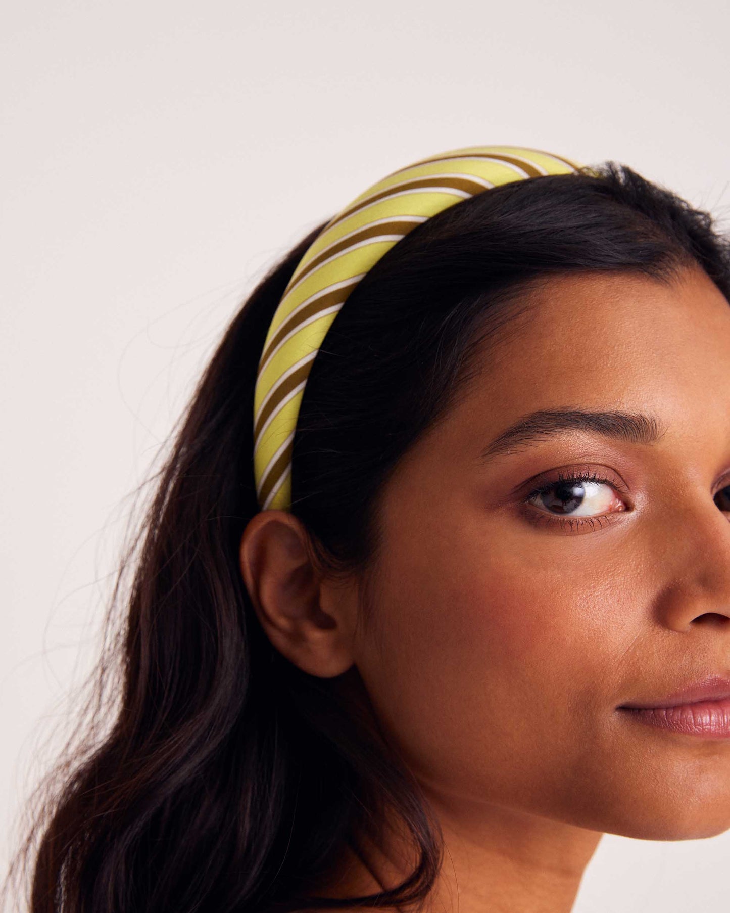 Nelly headband with yellow and khaki stripes