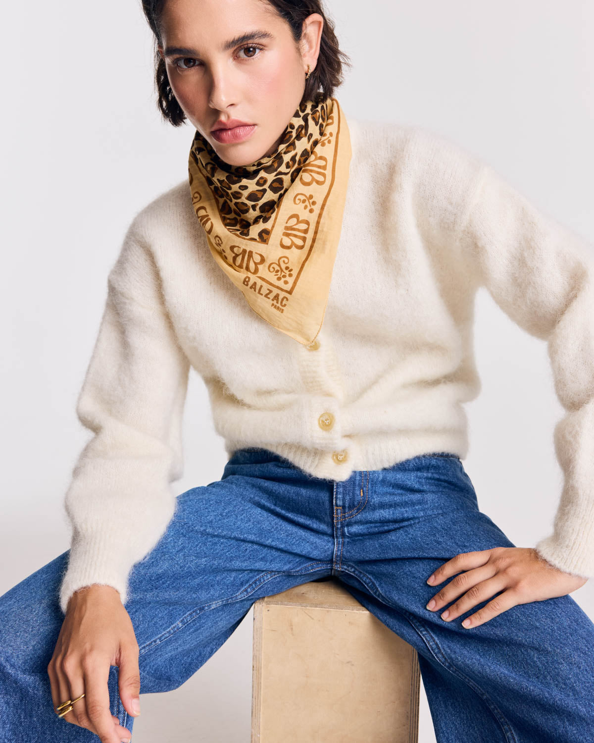 Johanna camel scarf