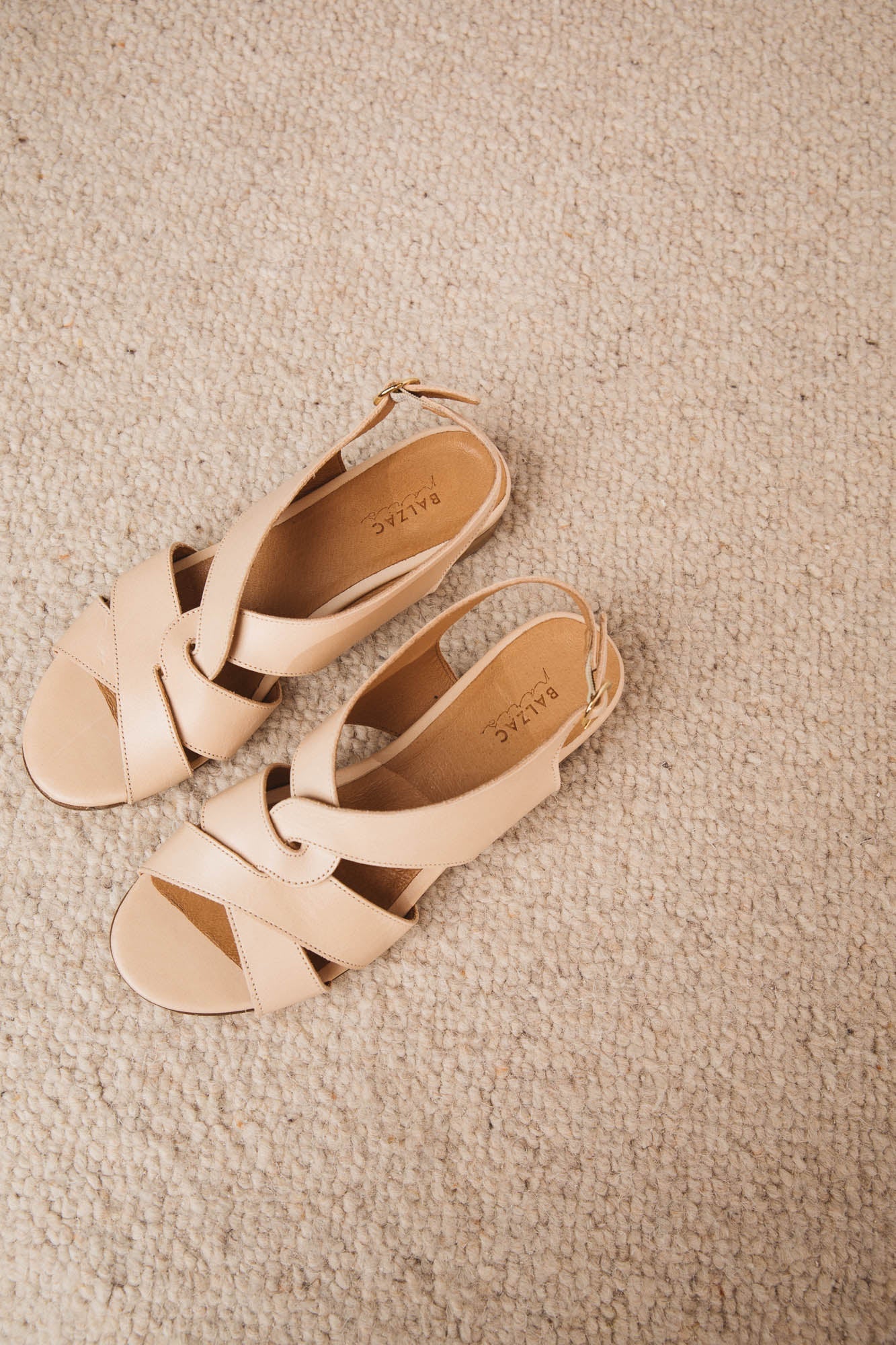 Myriam nude beige vegetable tanned leather crossover sandals