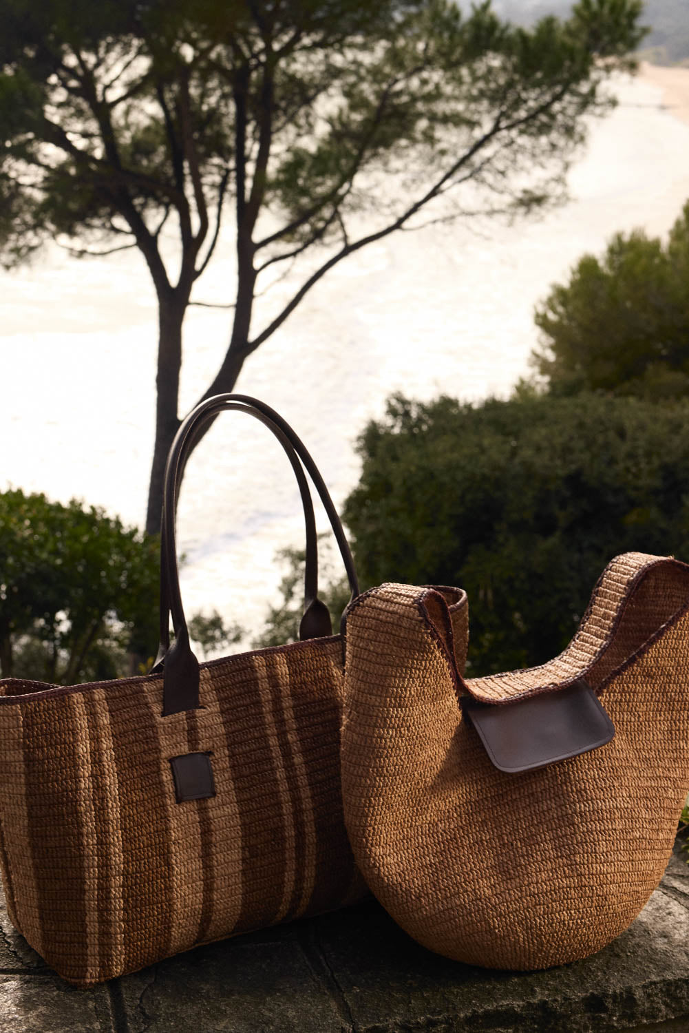 Clément raffia and chocolate basket