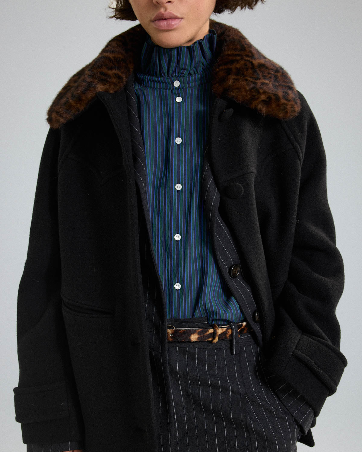Manteau Nikita noir et léopard