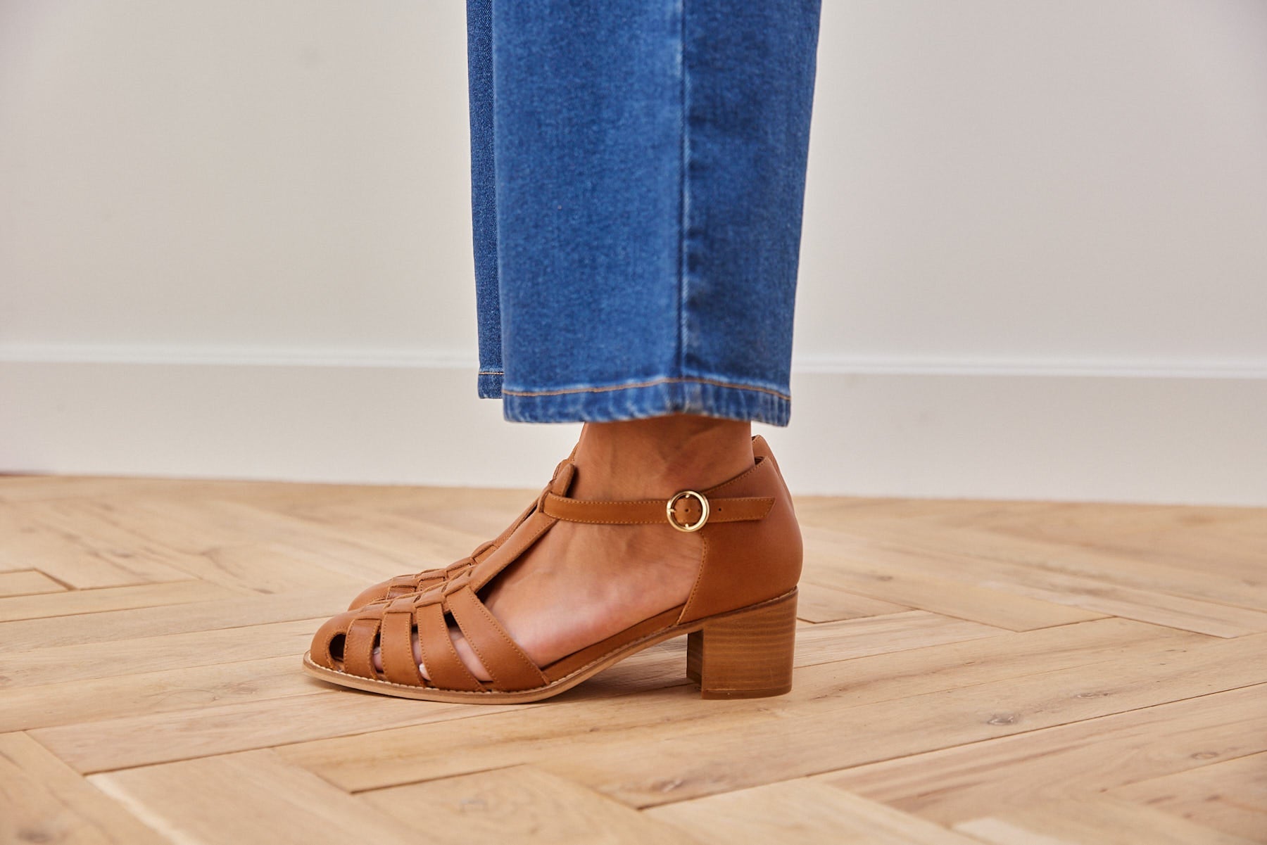 Sandals Albane camel