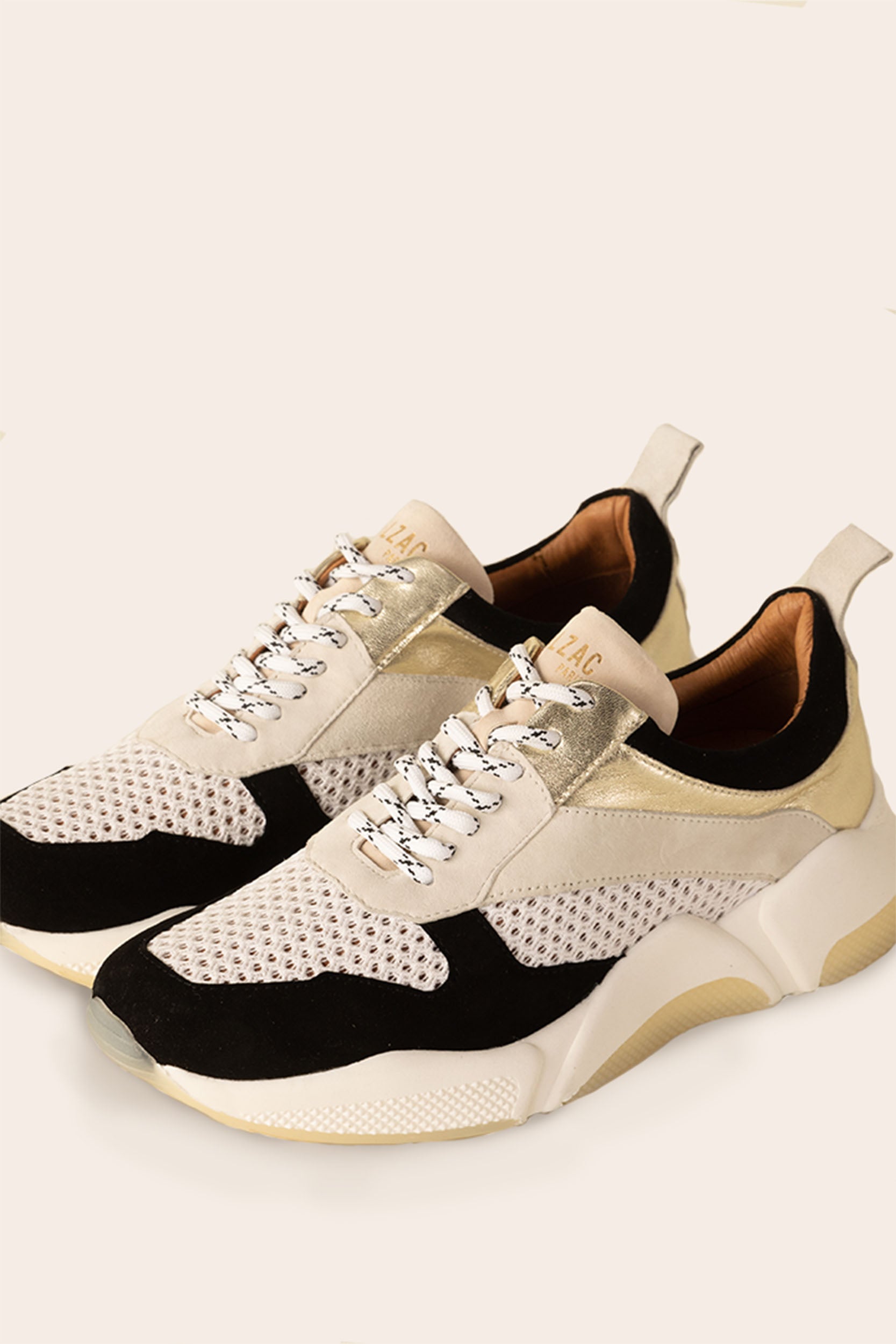 Black and gold Fédor sneakers