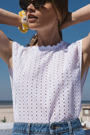 Sailor blouse with English embroidery