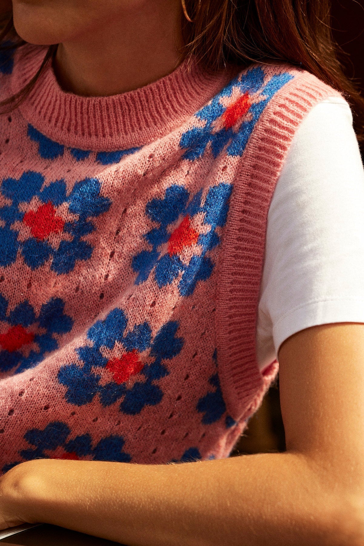 Pink, red and blue Anemone sweater 
