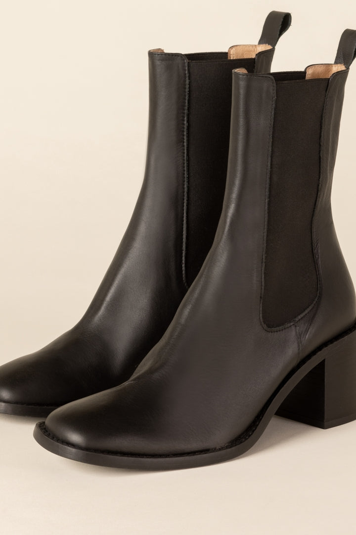 black twilight ankle boots Balzac Paris