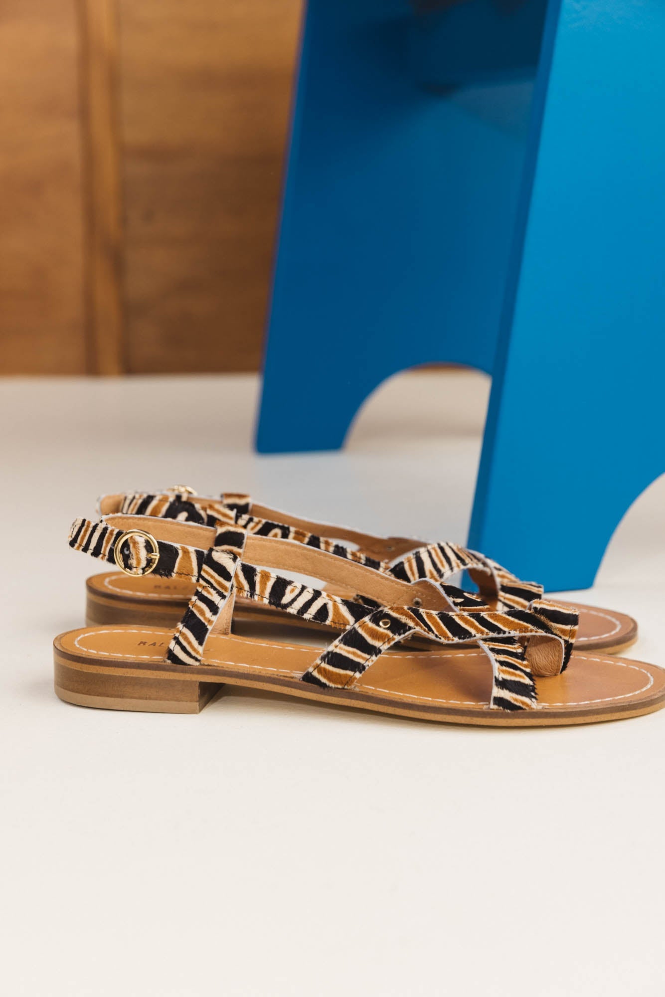 Sandals Bruyère pony tiger