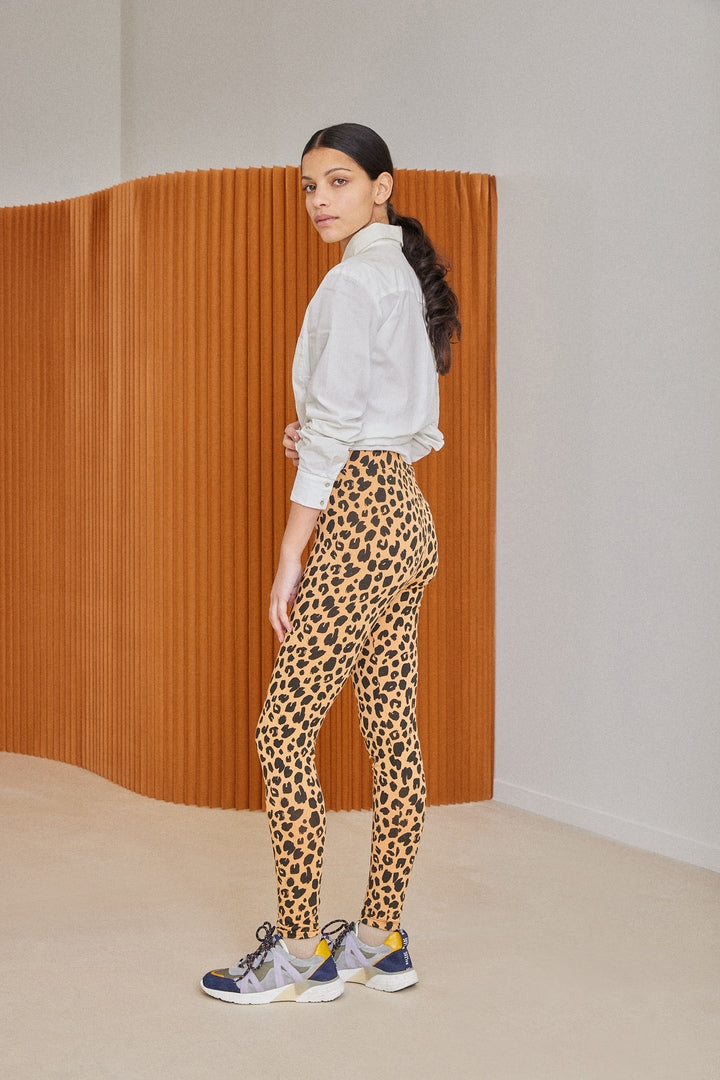 Leopard Print Leggings - New Arrivals | Outfits with leggings, Girl outfits,  Leopard print leggings