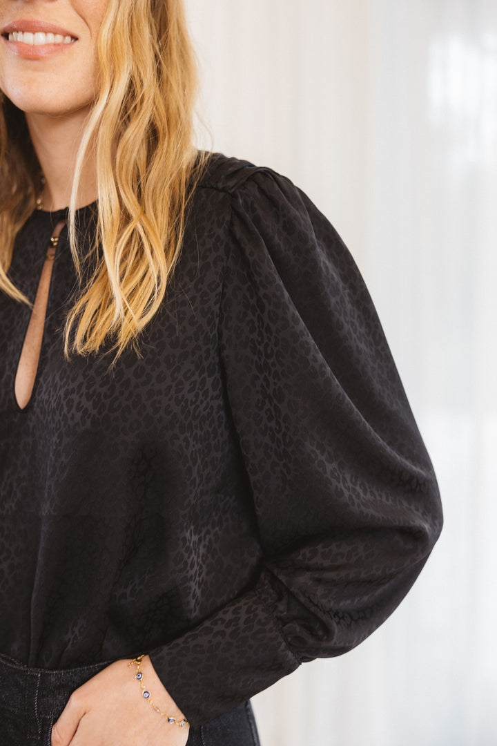 Flocon black jacquard blouse