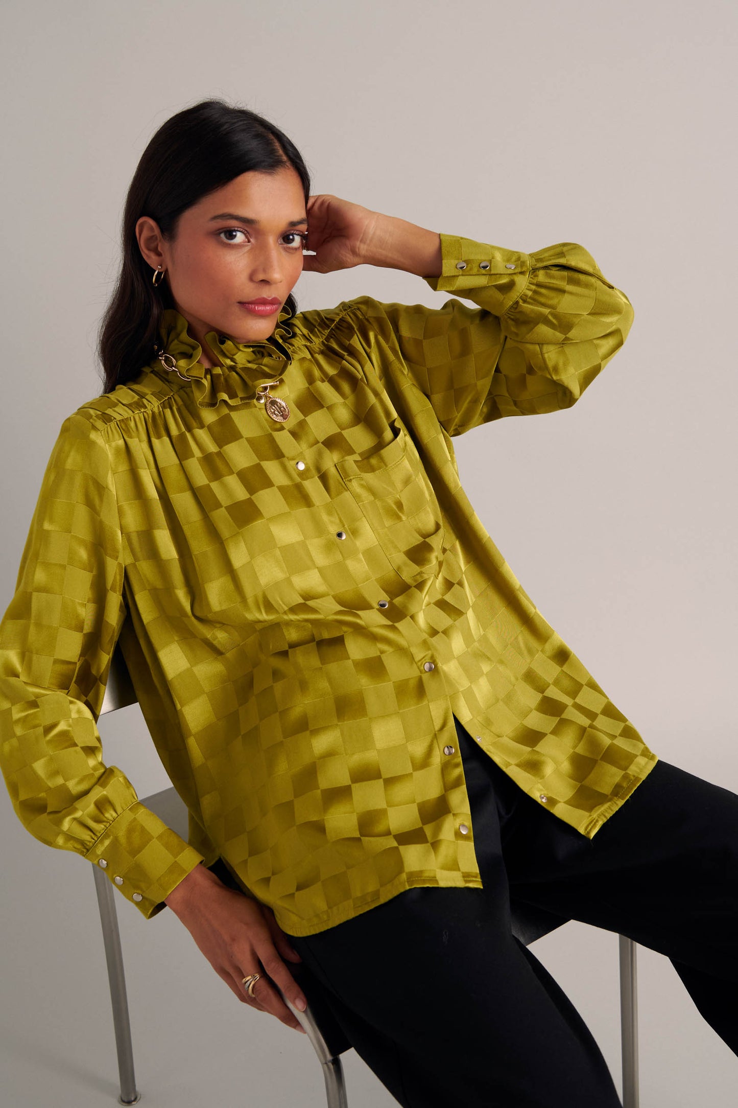 Leonor olive green checkered shirt