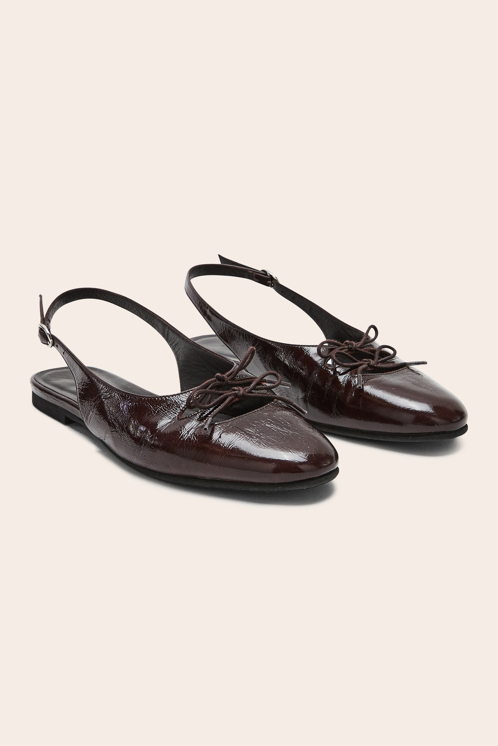 Ballet flats Blanca crinkled chocolate