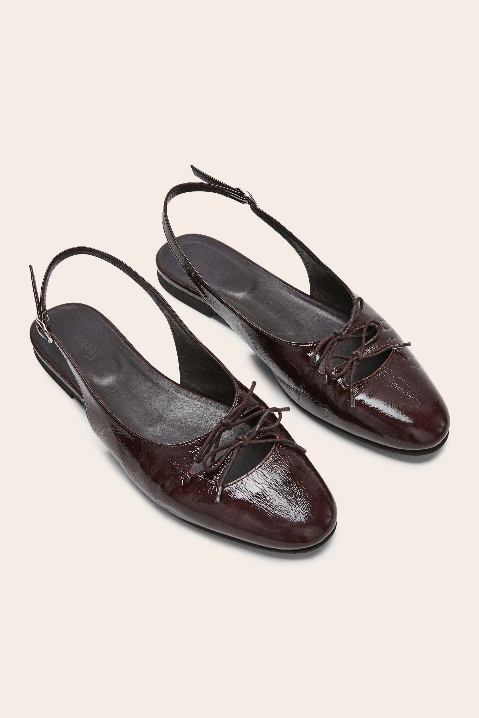 Ballet flats Blanca crinkled chocolate