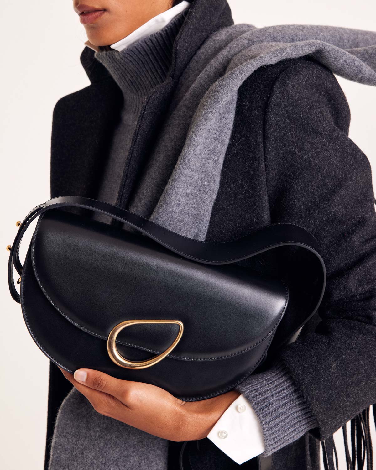 Bag Maé black