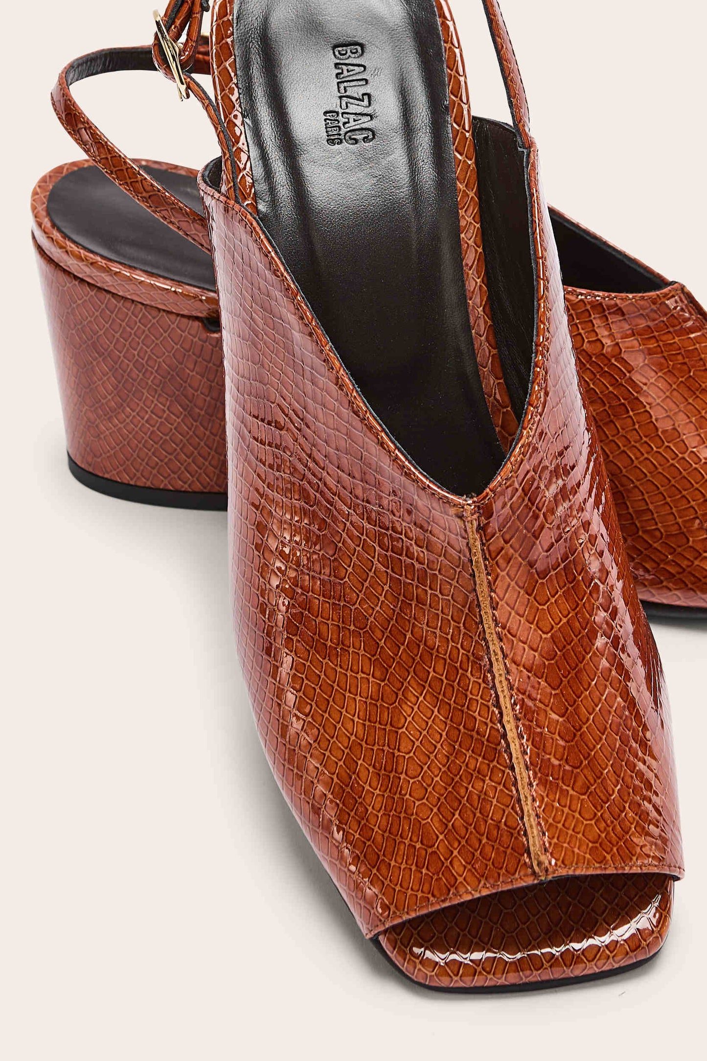 Barbara sandals in embossed camel patent leather