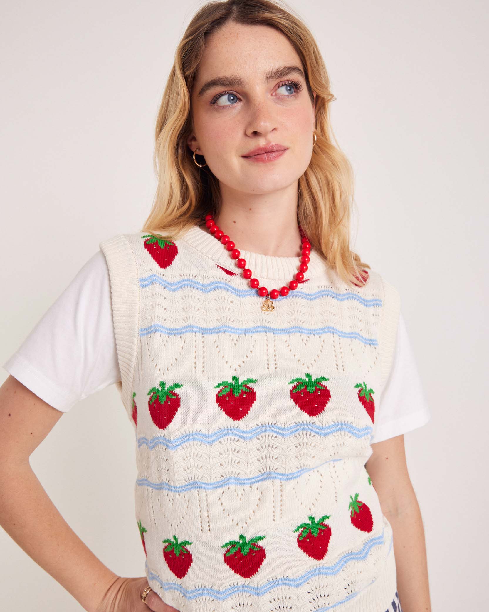 Sweater Priska ecru and fraises red