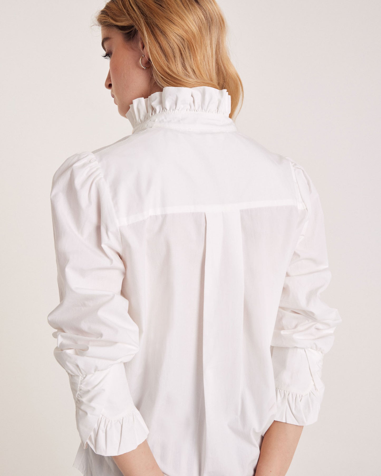 Source blouse white