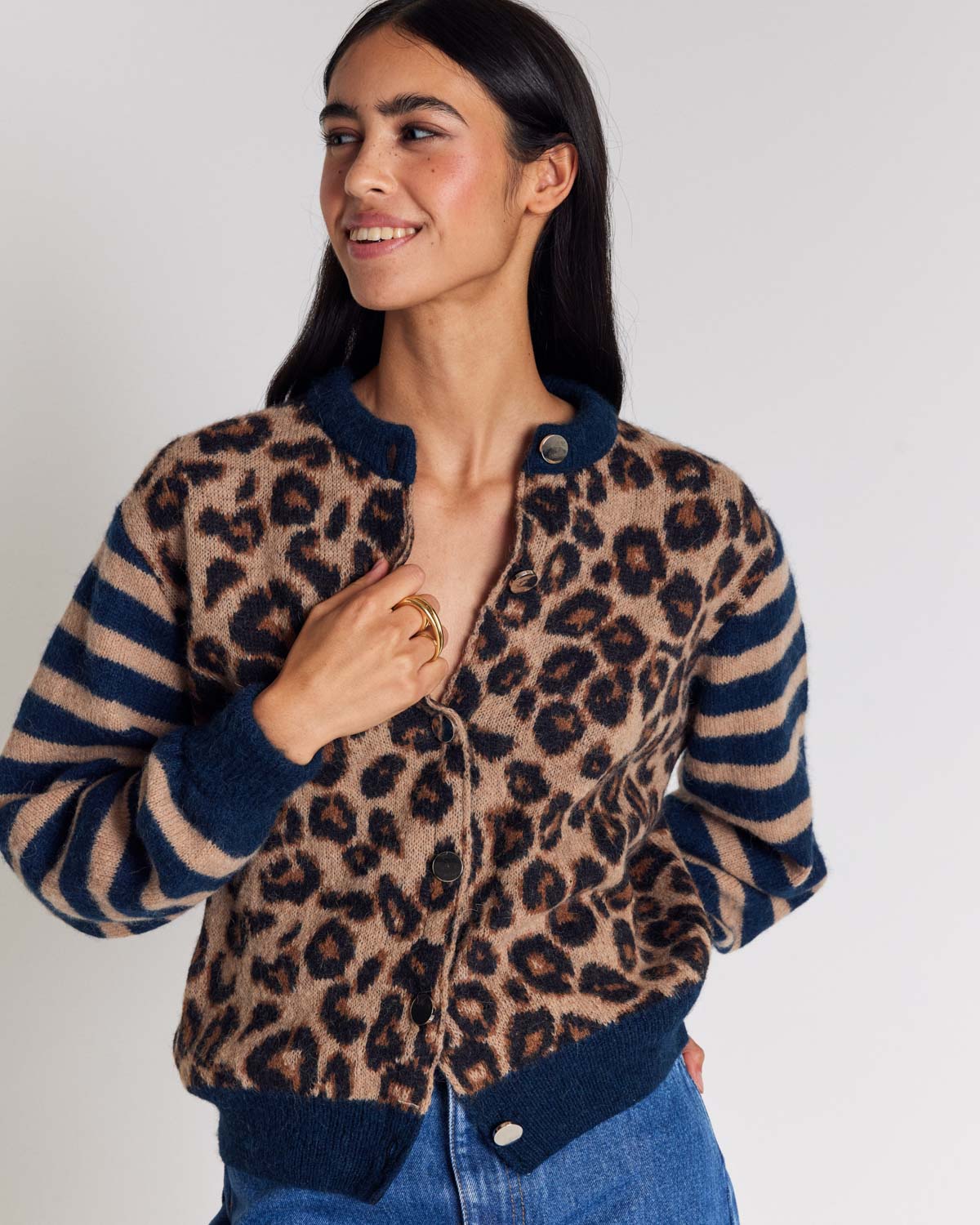 Cardigan Idole blue and leopard