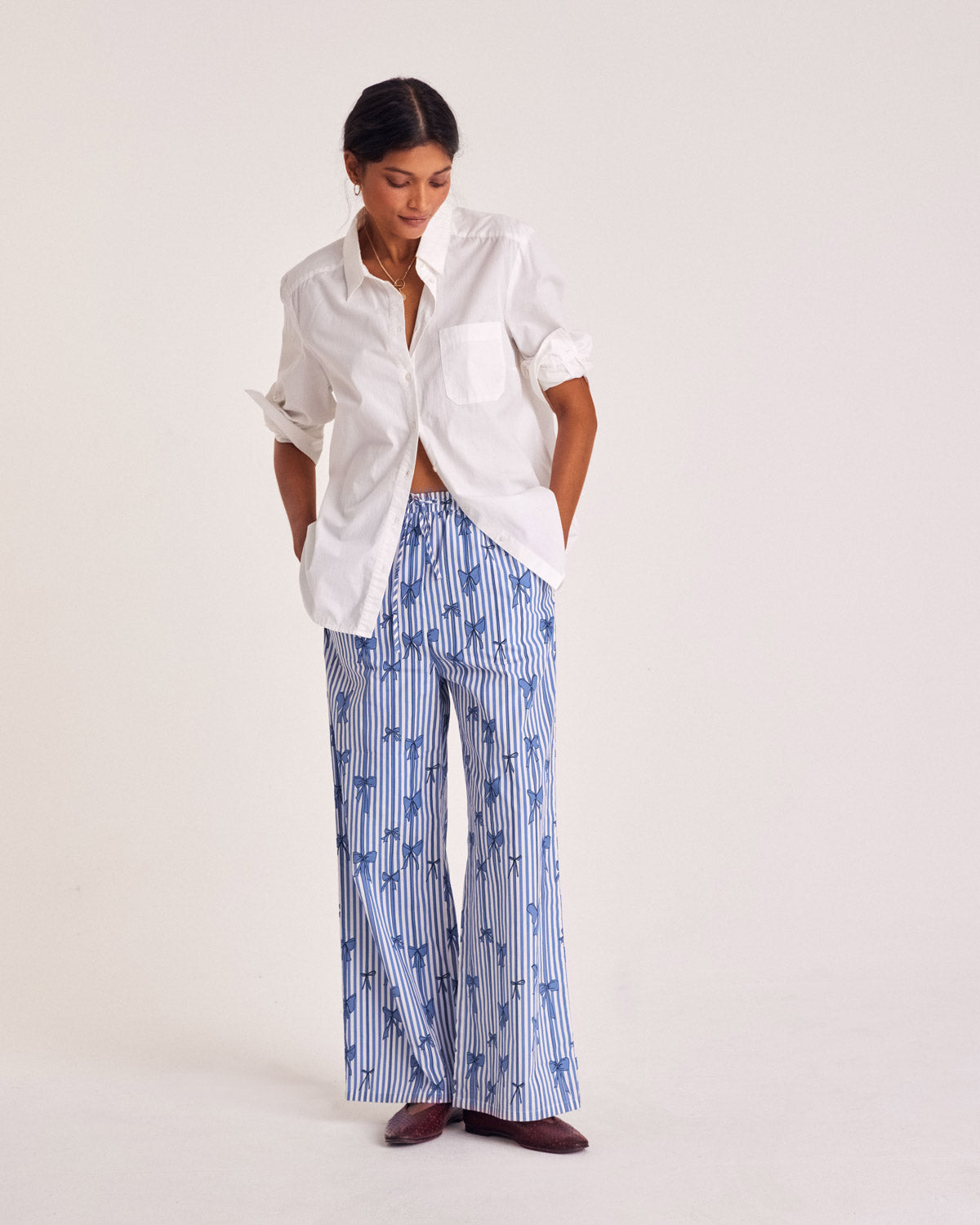 Pantalon Lisea imprimé noeuds bleu