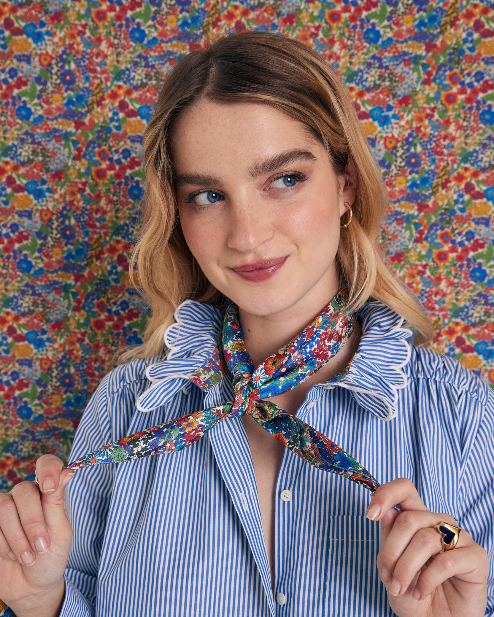 Scarf Kelly in fabric Liberty blue and yellow