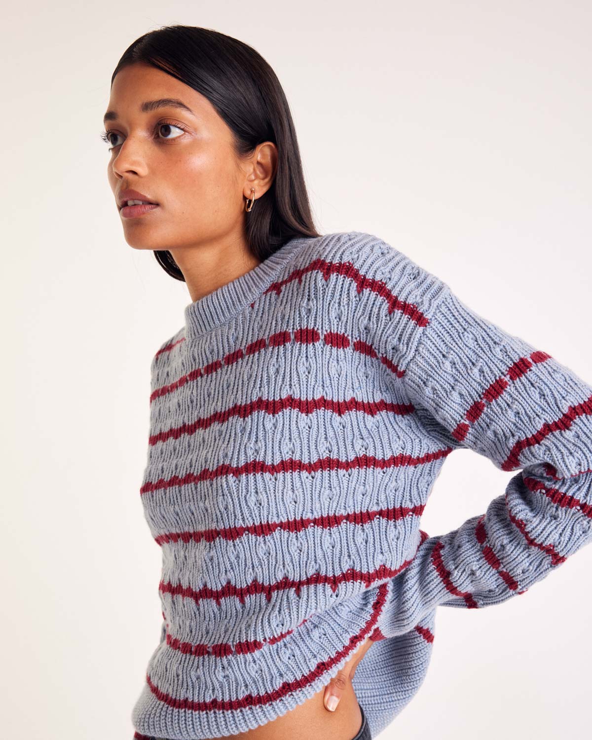 Pull Madeleine rayures bleu et bordeaux