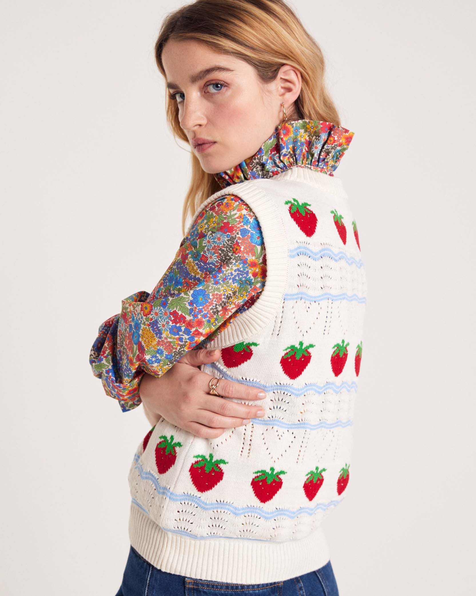Sweater Priska ecru and fraises red