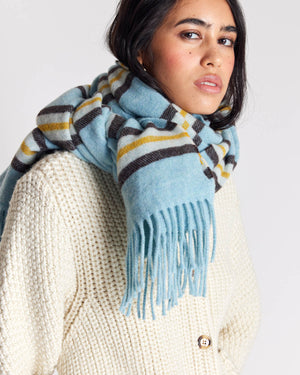 Public scarf with yellow and blue stripes
