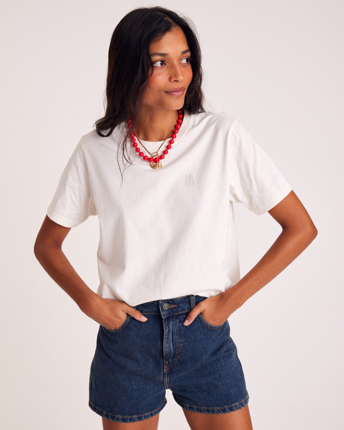 Bree ecru embroidered t-shirt