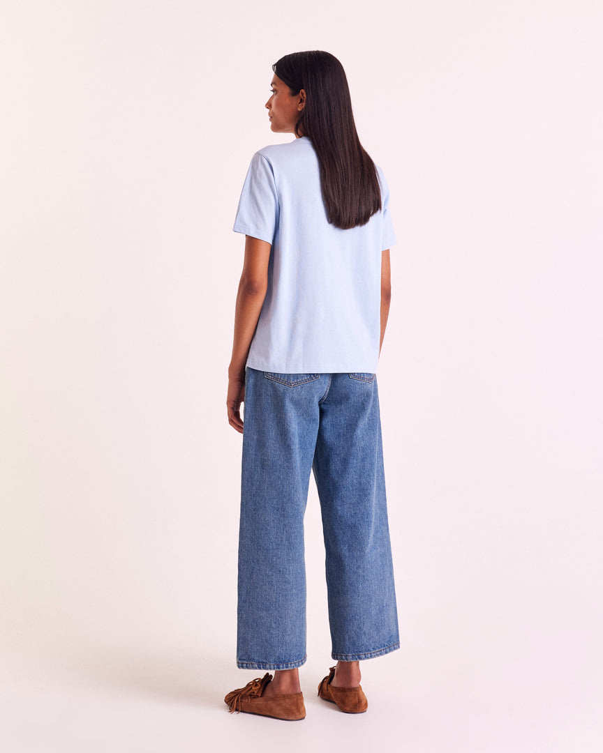 T-shirt Bree embroidered sky blue