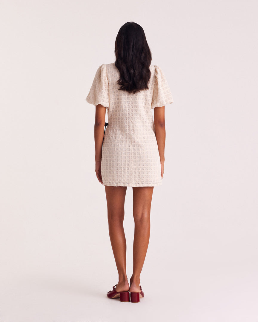 Dress Tosca guipure lace checks ecru