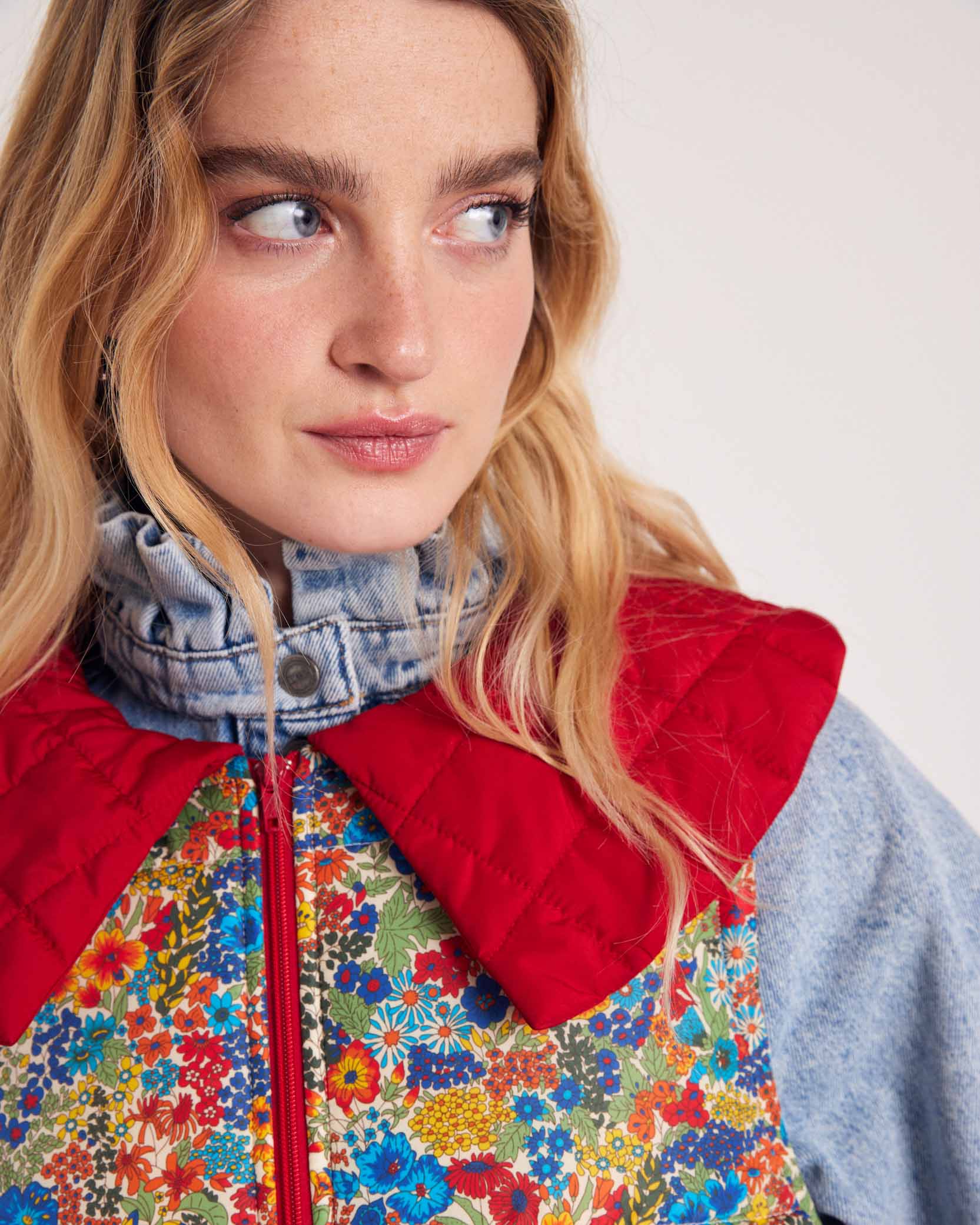 Jacket Cali red and in fabric Liberty blue and yellow