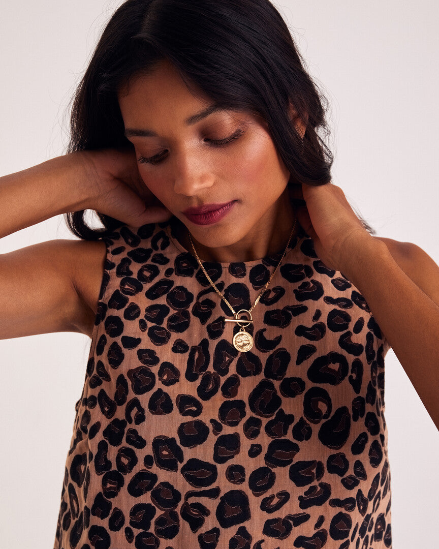 Top Izaline jacquard leopard