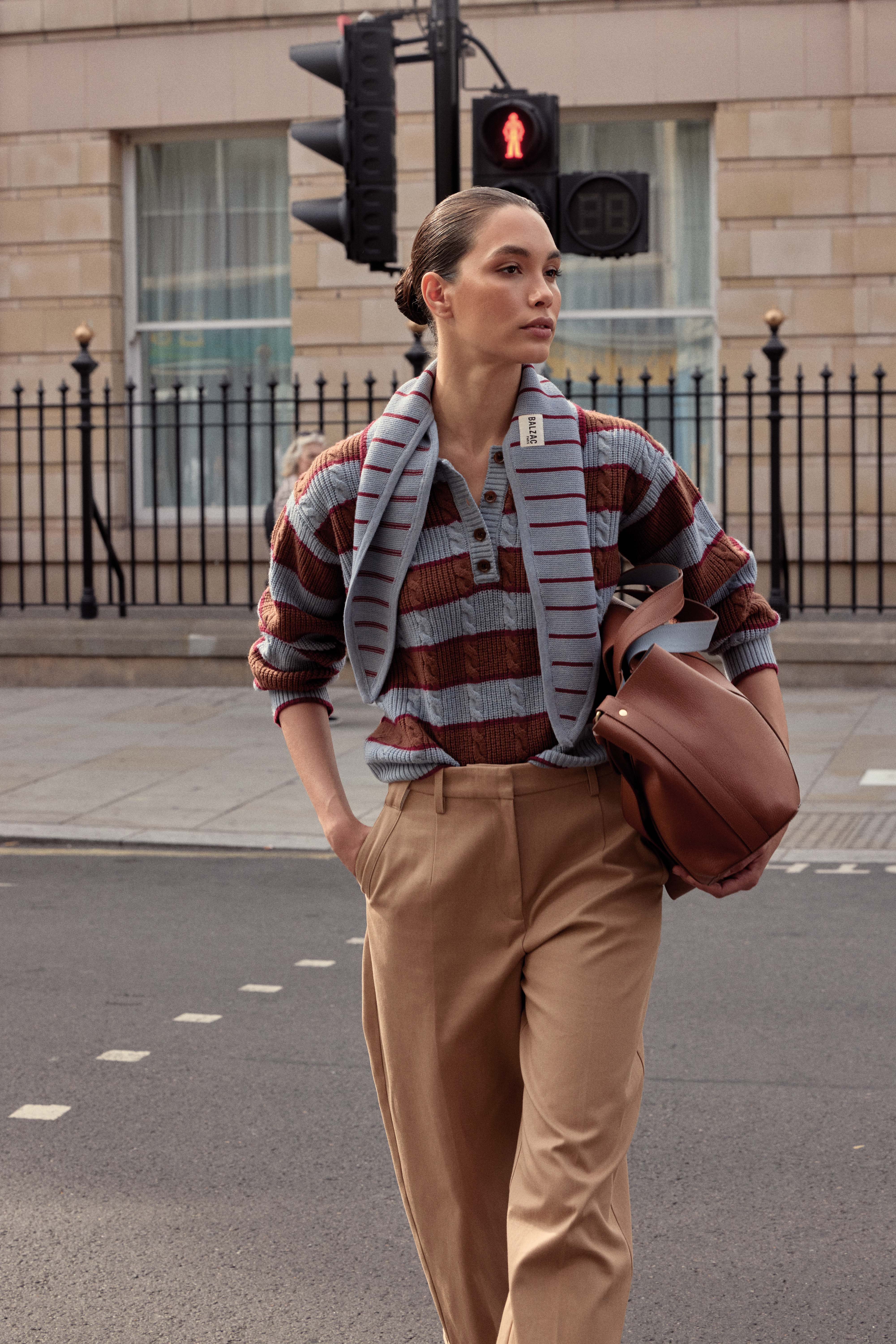Sweater Isidore stripes blue, cinnamon and burgundy