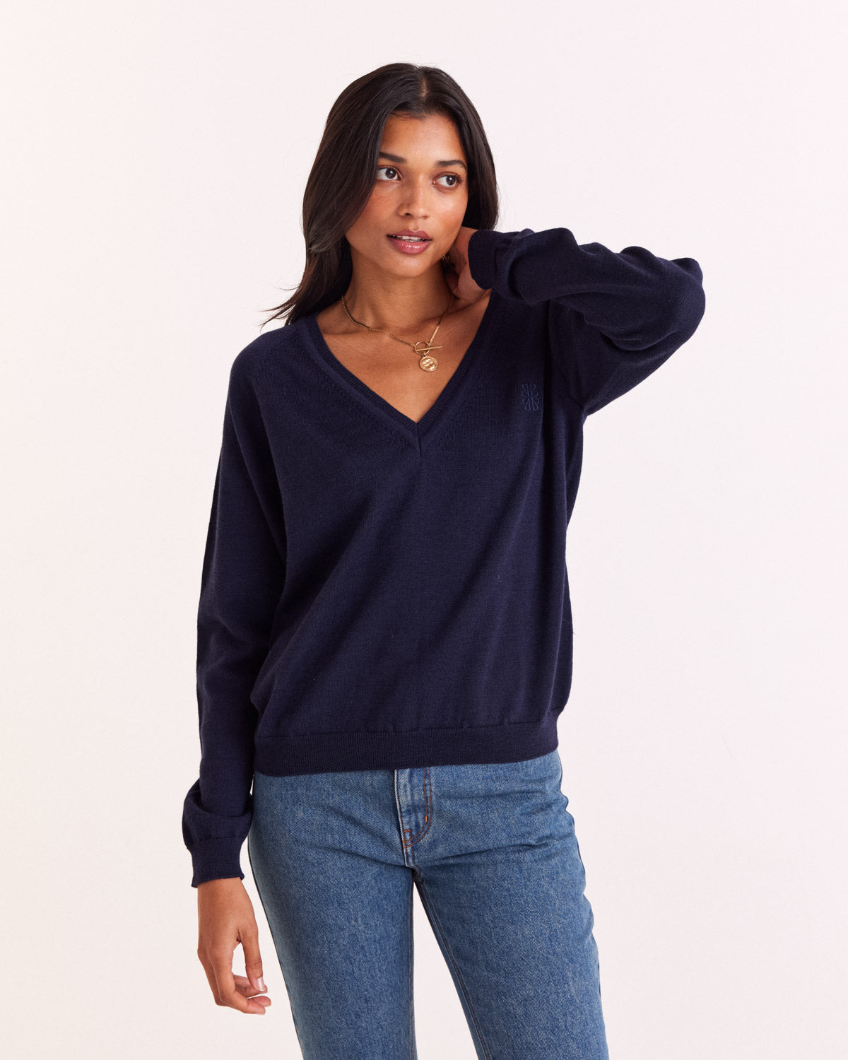 Victoria navy blue sweater